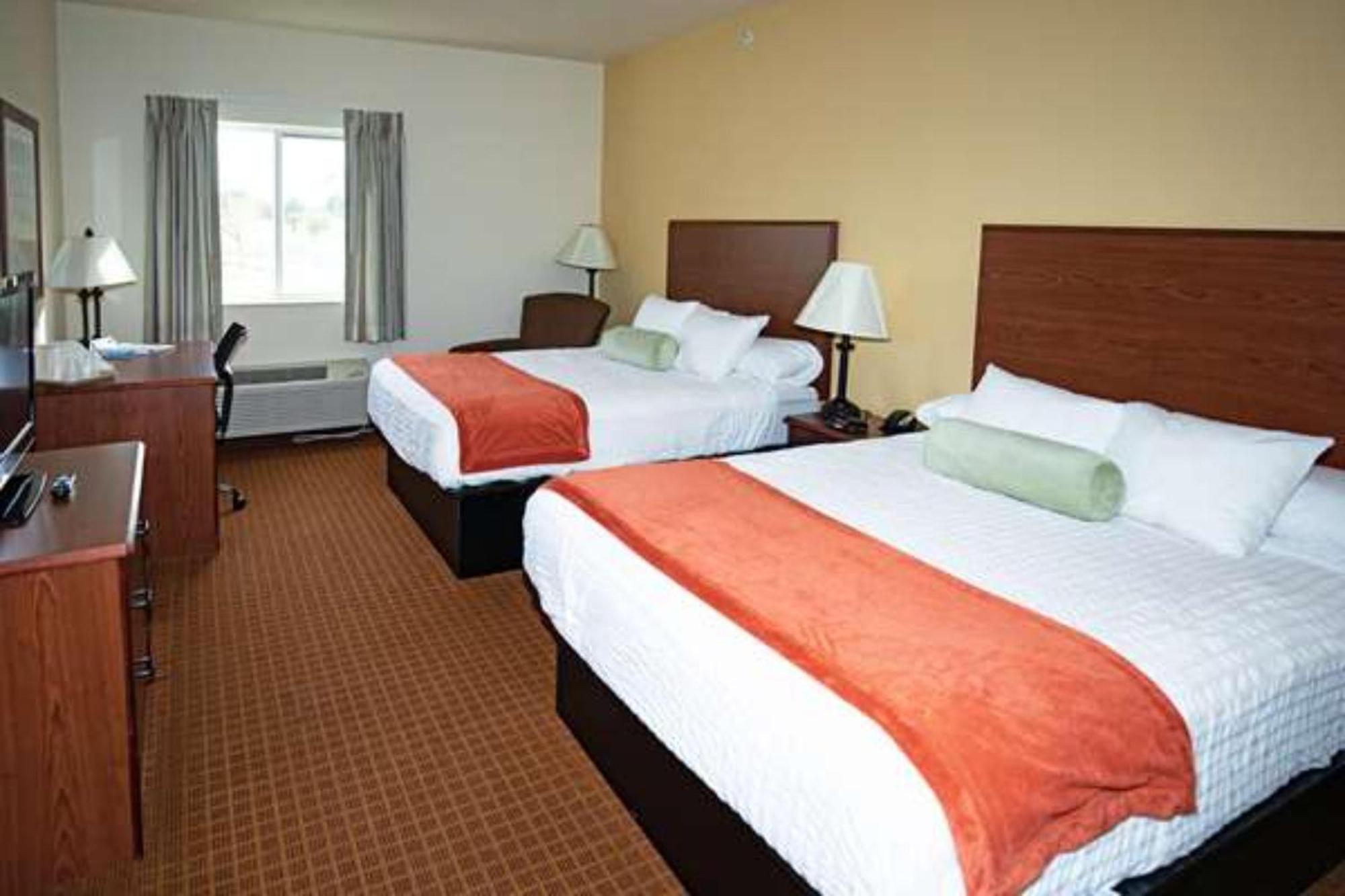 Park View Inn & Suites Hoisington Near Great Bend Exteriör bild
