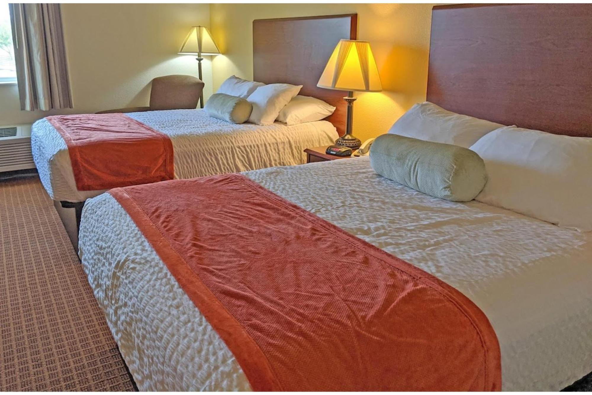 Park View Inn & Suites Hoisington Near Great Bend Exteriör bild
