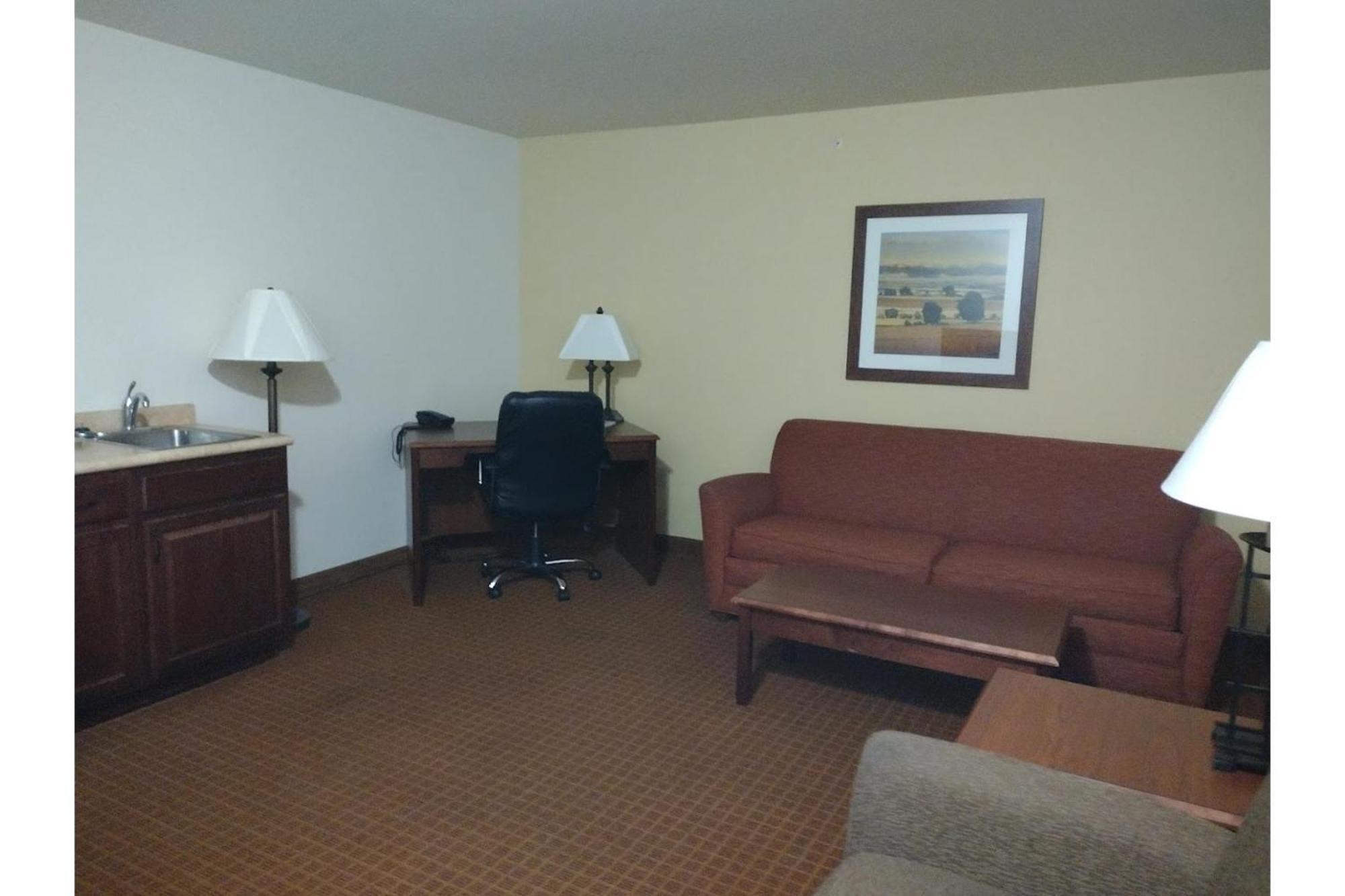 Park View Inn & Suites Hoisington Near Great Bend Exteriör bild