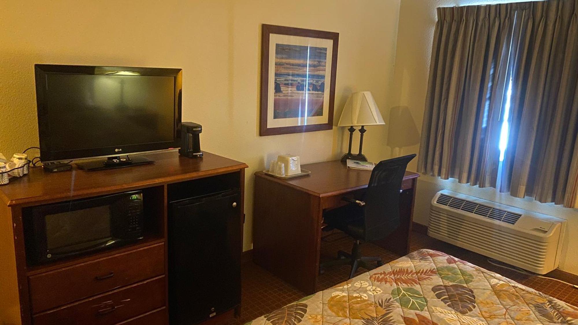 Park View Inn & Suites Hoisington Near Great Bend Exteriör bild