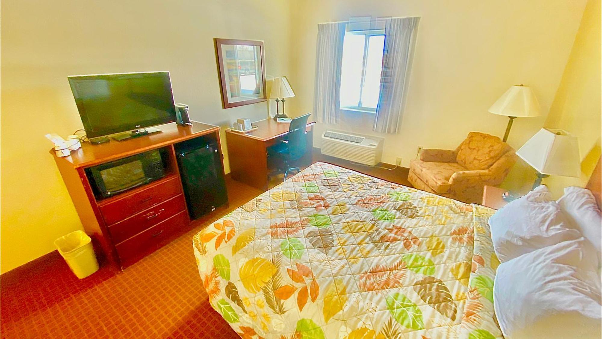 Park View Inn & Suites Hoisington Near Great Bend Exteriör bild