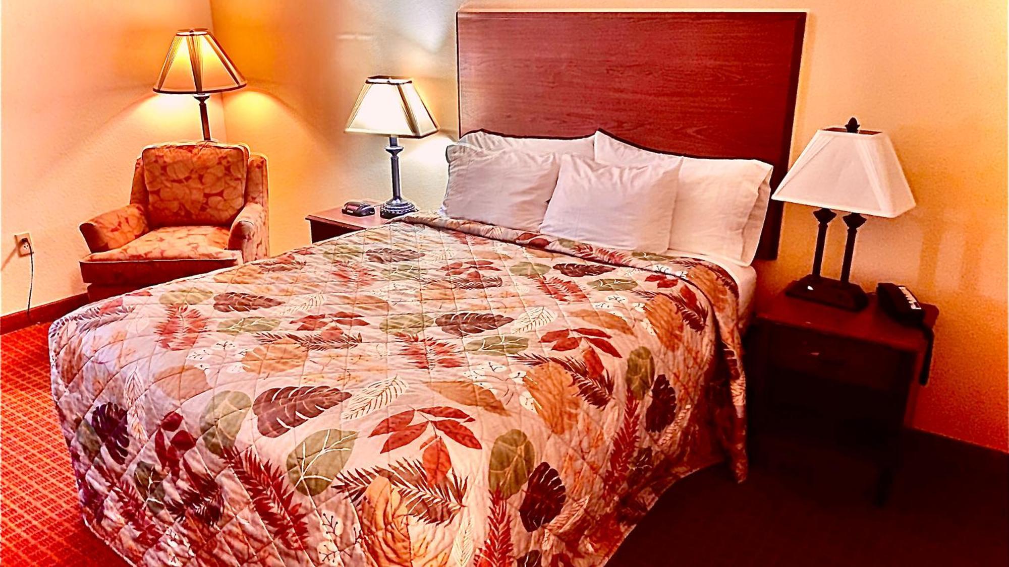 Park View Inn & Suites Hoisington Near Great Bend Exteriör bild
