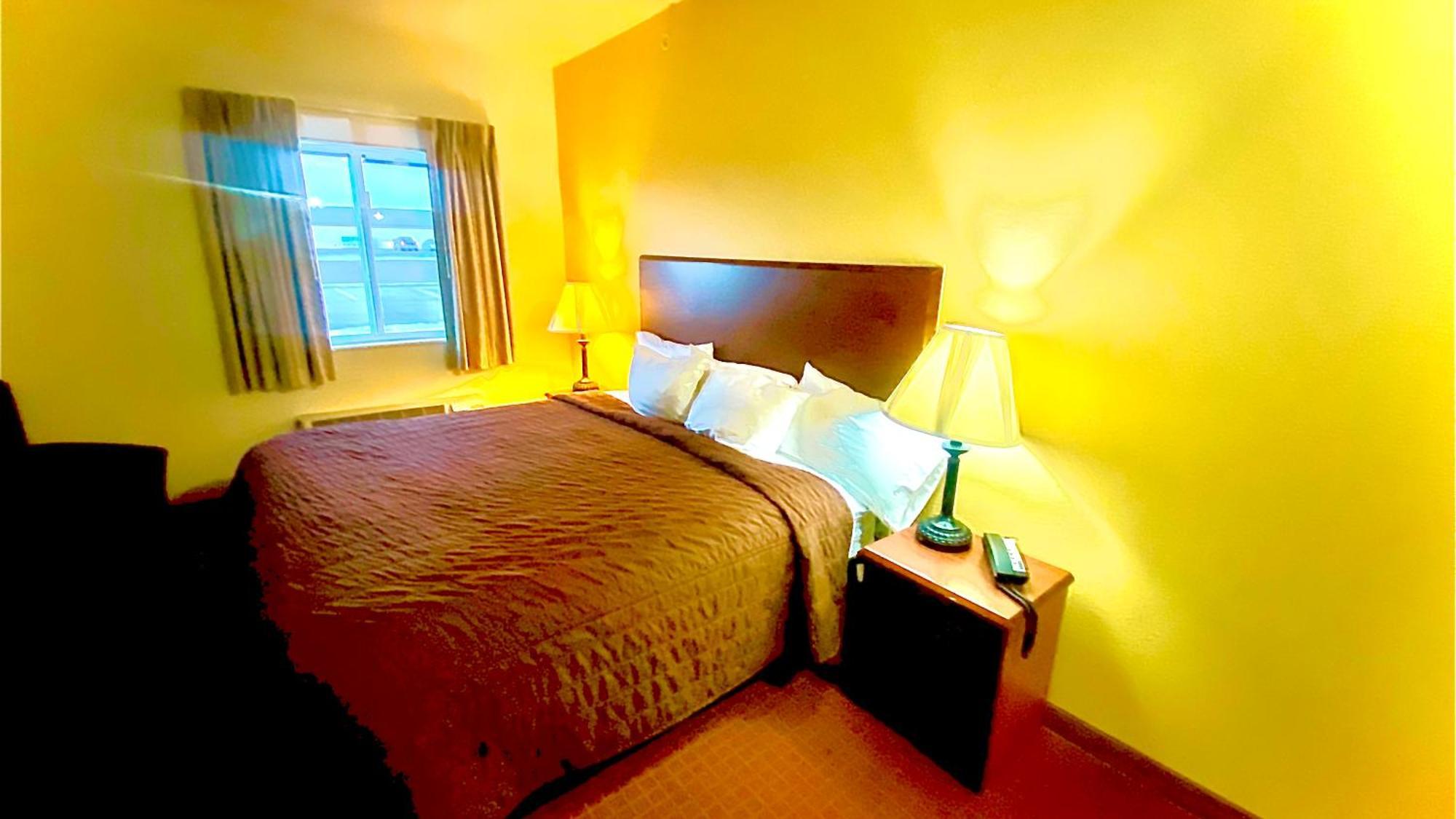 Park View Inn & Suites Hoisington Near Great Bend Exteriör bild
